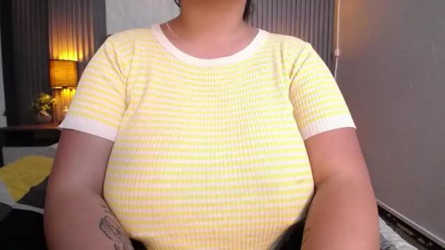 Image 6 of dafne_hs Stream on Chaturbate on 21 months ago