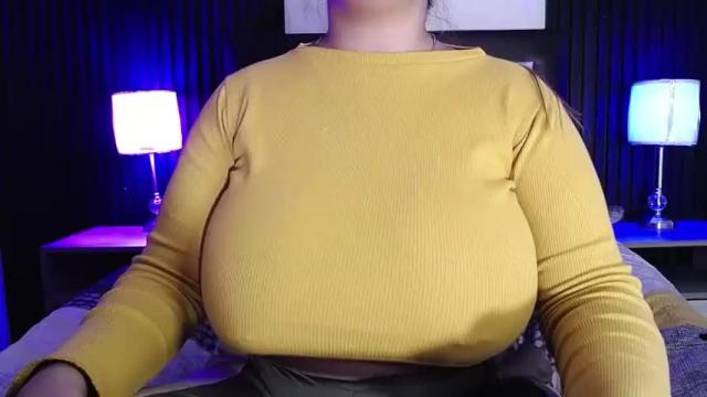 Image 8 of dafne_hs Stream on Chaturbate on 21 months ago