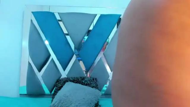 Image 8 of dafne_lewis Stream on Chaturbate on 14 months ago