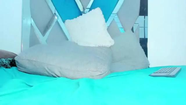 Image 12 of dafne_lewis Stream on Chaturbate on 17 months ago