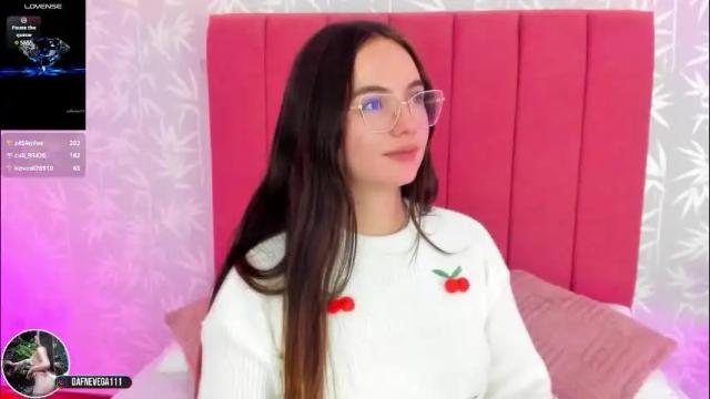 Image 7 of dafnevega Stream on Chaturbate on 2 months ago