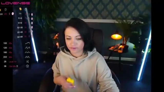 Thumbnail 1, dafni_mon's Stream at Chaturbate, 12 months ago