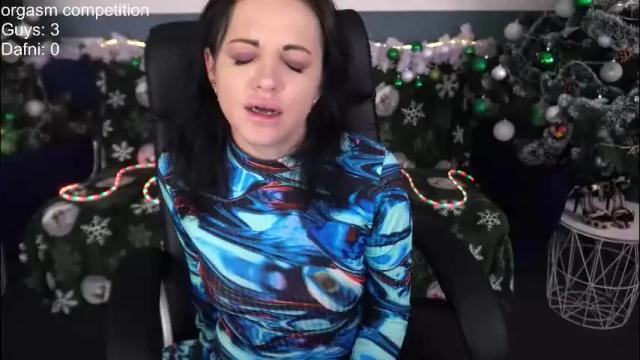 Image 7 of dafni_mon Stream on Chaturbate on 11 days ago