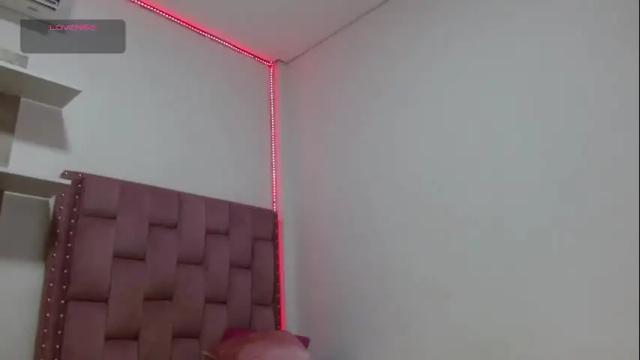 Thumbnail 1, dafnnee_ross's Stream at Chaturbate, 4 months ago