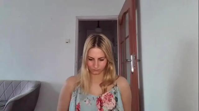 Image 8 of dagmariepiquant Stream on Chaturbate on 2 months ago