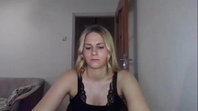 Image 4 of dagmariepiquant Stream on Chaturbate on 1 month ago
