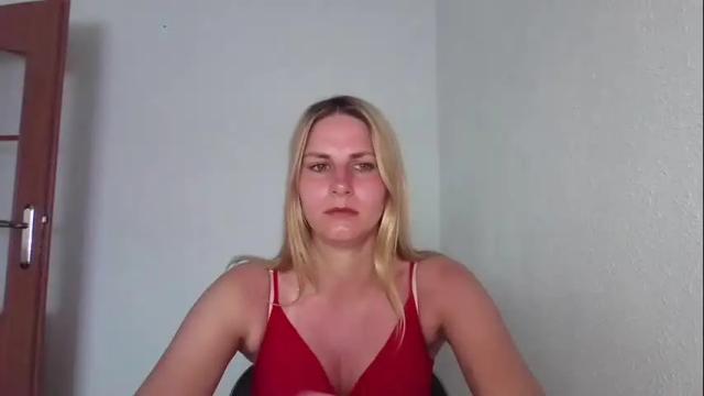 Image 2 of dagmariepiquant Stream on Chaturbate on 25 days ago