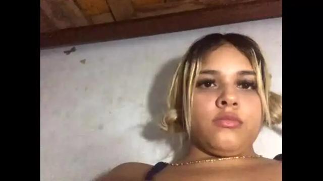 Image 2 of dahi444093 Stream on Chaturbate on 19 months ago