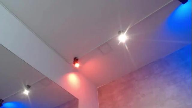 Image 4 of dahiana_0 Stream on Chaturbate on 1 month ago