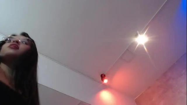 Image 6 of dahiana_0 Stream on Chaturbate on 17 days ago