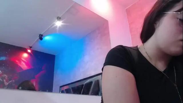Image 11 of dahiana_0 Stream on Chaturbate on 4 days ago