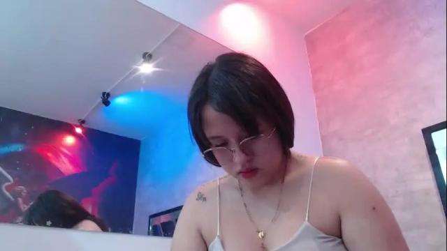 Image 7 of dahiana_0 Stream on Chaturbate on 2 days ago