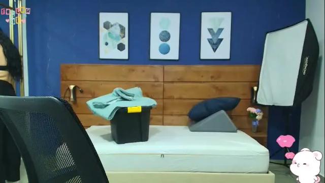 Image 4 of dahiana_spark Stream on Chaturbate on 1 month ago