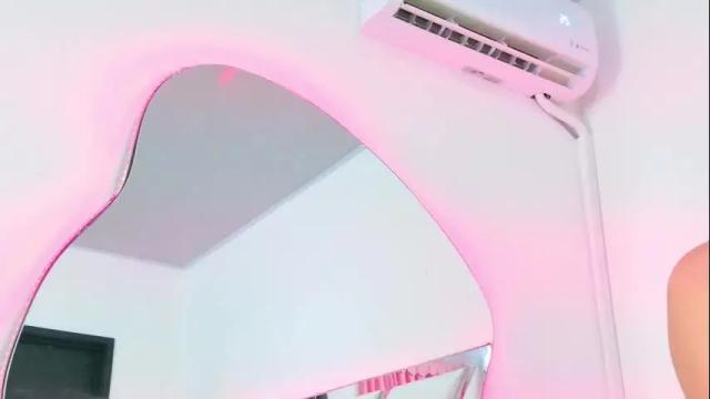 Image 10 of dahianamoss Stream on Chaturbate on 1 month ago