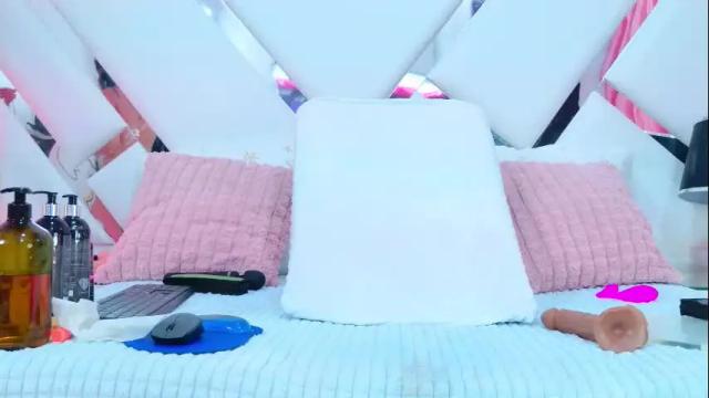 Image 11 of dahianamoss Stream on Chaturbate on 1 month ago