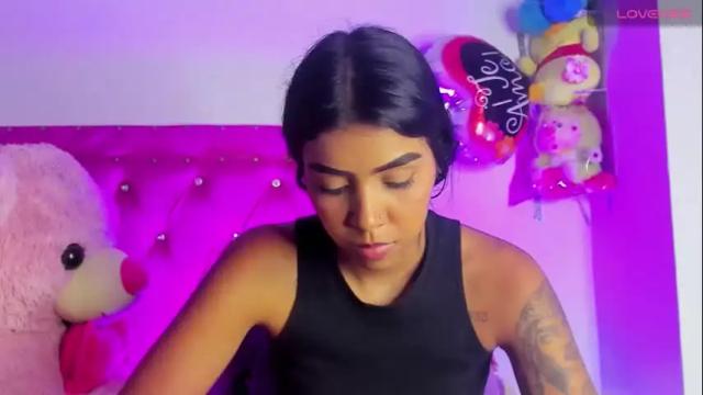 Image 2 of dahiangomezz Stream on Chaturbate on 1 month ago