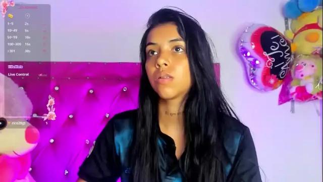 Image 2 of dahiangomezz Stream on Chaturbate on 1 month ago