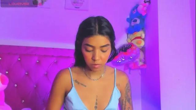 Image 10 of dahiangomezz Stream on Chaturbate on 1 month ago
