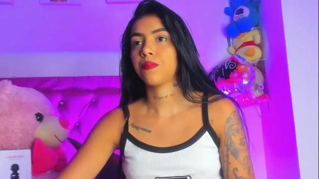 Image 2 of dahiangomezz Stream on Chaturbate on 25 days ago