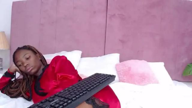 Image 2 of dahiaralee Stream on Chaturbate on 18 months ago