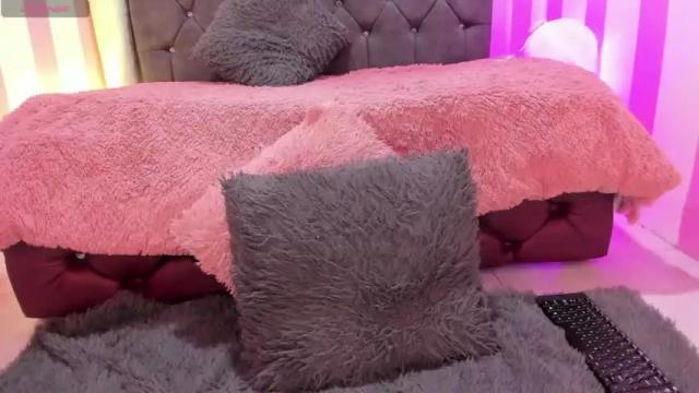 Image 11 of dahlia_brownie Stream on Chaturbate on 13 months ago