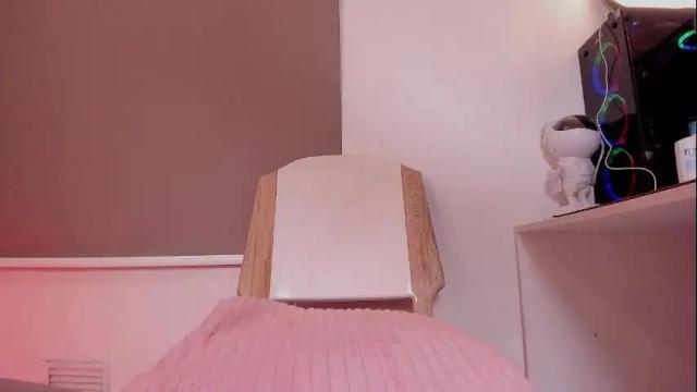 Image 3 of dahliabrowniee Stream on Chaturbate on 10 days ago