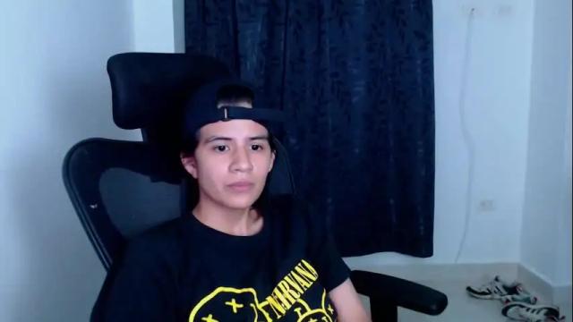 Image 3 of dahliarios Stream on Chaturbate on 2 months ago
