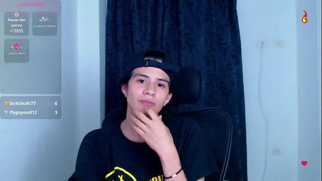 Image 6 of dahliarios Stream on Chaturbate on 2 months ago