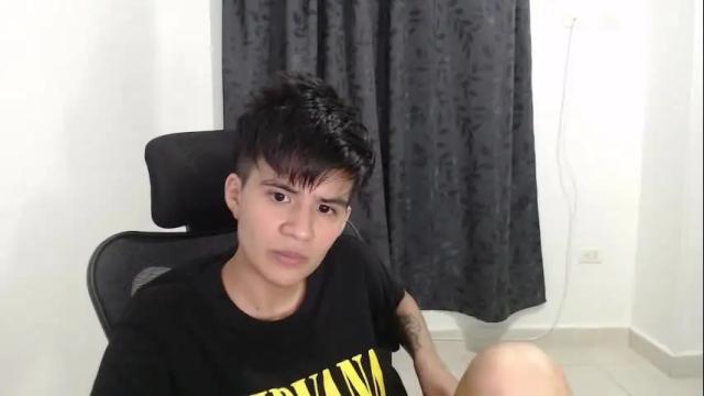 Image 2 of dahliarios Stream on Chaturbate on 1 month ago