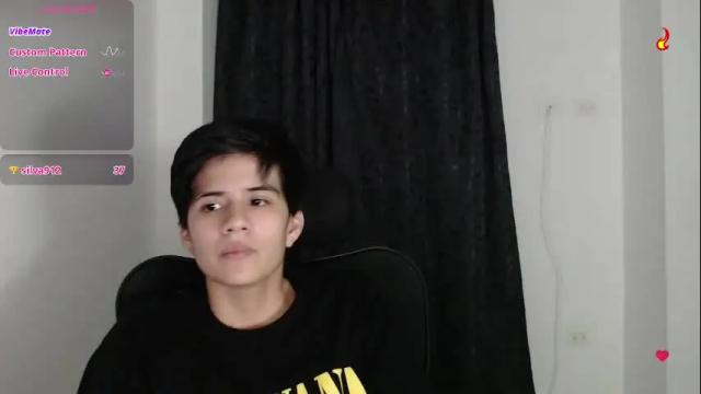 Image 2 of dahliarios Stream on Chaturbate on 22 days ago