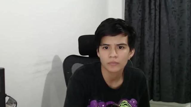 Image 2 of dahliarios Stream on Chaturbate on 17 days ago