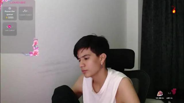 Image 2 of dahliarios Stream on Chaturbate on 2 months ago