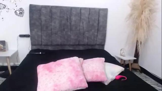 Image 2 of daisha_becker Stream on Chaturbate on 11 days ago