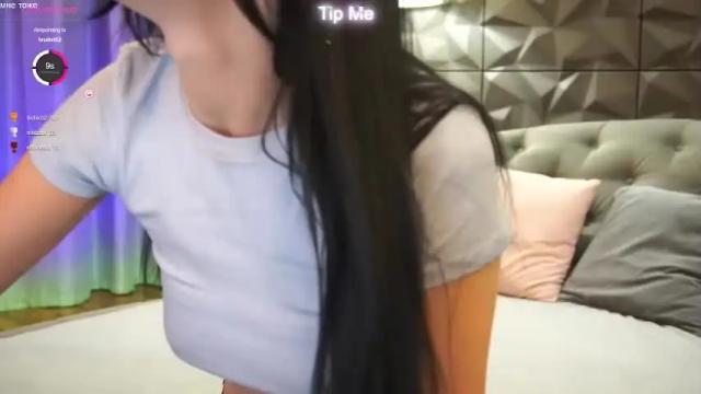 Image 2 of daisy__fox Stream on Chaturbate on 19 months ago