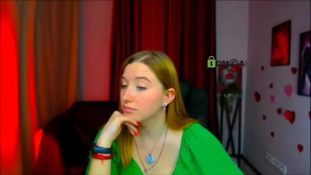 Image 3 of daisy_candy Stream on Chaturbate on 1 month ago