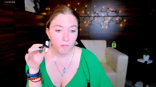 Image 2 of daisy_candy Stream on Chaturbate on 1 month ago