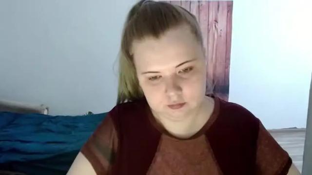 Image 2 of daisy_dickends Stream on Chaturbate on 19 months ago