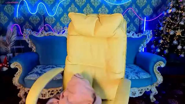 Image 3 of daisydelight_ Stream on Chaturbate on 12 days ago