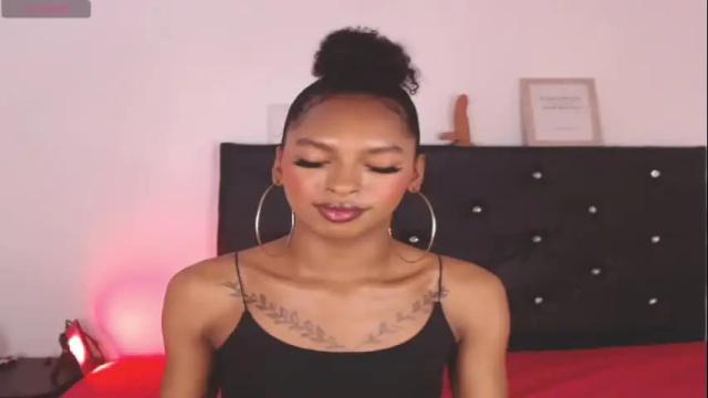 Image 4 of daisytaylor_ Stream on Chaturbate on 1 month ago