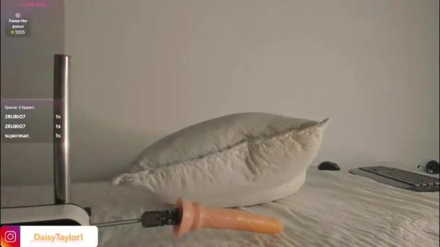 Image 4 of daisytaylor_ Stream on Chaturbate on 1 month ago