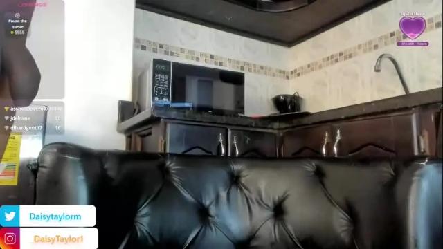 Image 10 of daisytaylor_ Stream on Chaturbate on 29 days ago