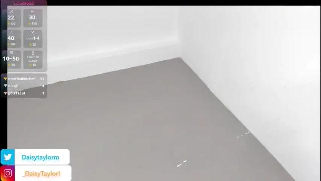 Image 10 of daisytaylor_ Stream on Chaturbate on 20 days ago