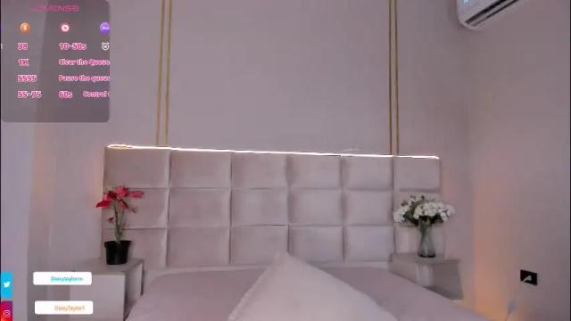 Image 7 of daisytaylor_ Stream on Chaturbate on 4 days ago