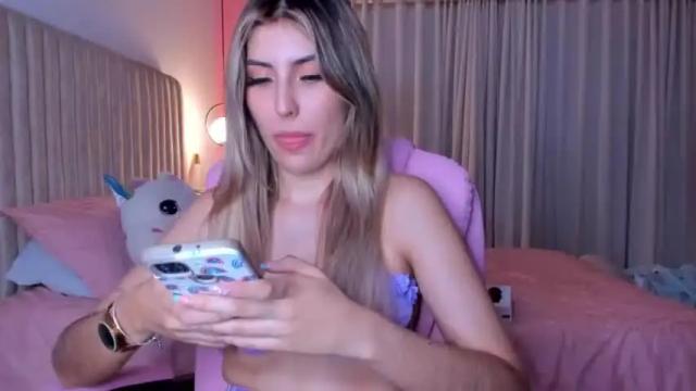 Image 7 of dakota_clark Stream on Chaturbate on 26 months ago