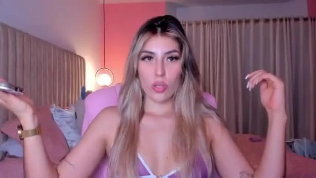 Image 3 of dakota_clark Stream on Chaturbate on 25 months ago