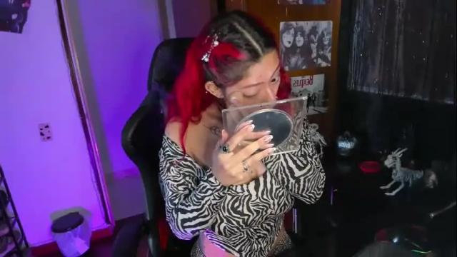 Image 2 of dakota_crab Stream on Chaturbate on 1 month ago