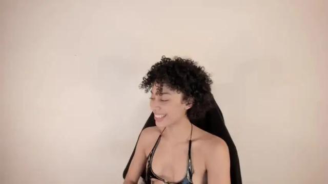 Image 8 of dakota_hunter_ Stream on Chaturbate on 14 months ago