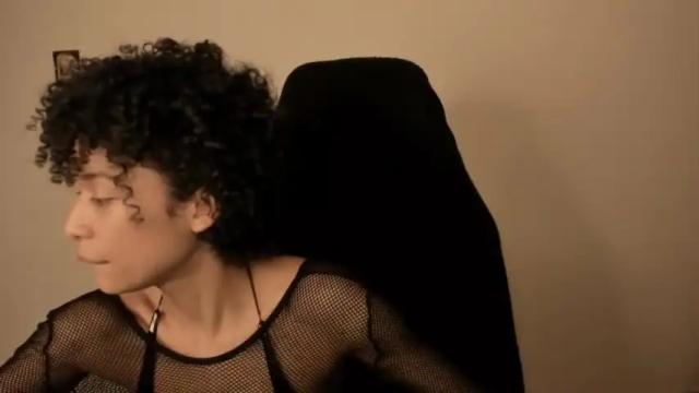 Image 3 of dakota_hunter_ Stream on Chaturbate on 14 months ago