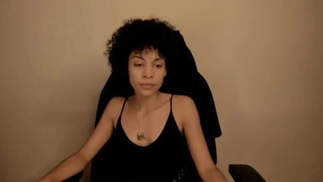 Image 4 of dakota_hunter_ Stream on Chaturbate on 13 months ago