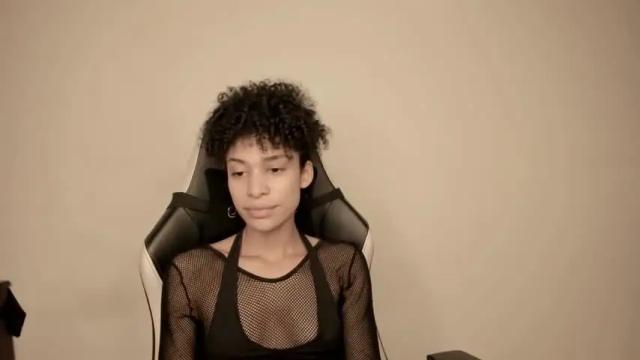 Image 12 of dakota_hunter_ Stream on Chaturbate on 12 months ago